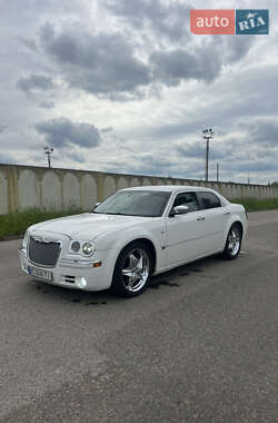 Седан Chrysler 300C 2004 в 