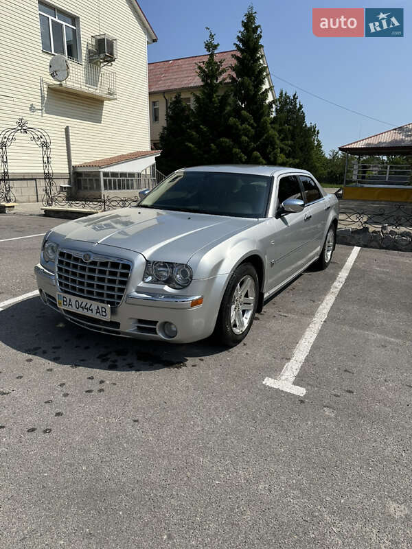 Седан Chrysler 300C 2007 в Светловодске фото 2 Седан Chrysler 300C 2007 в Светловодске