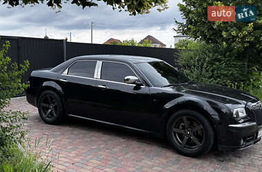 Седан Chrysler 300C 2004 в 