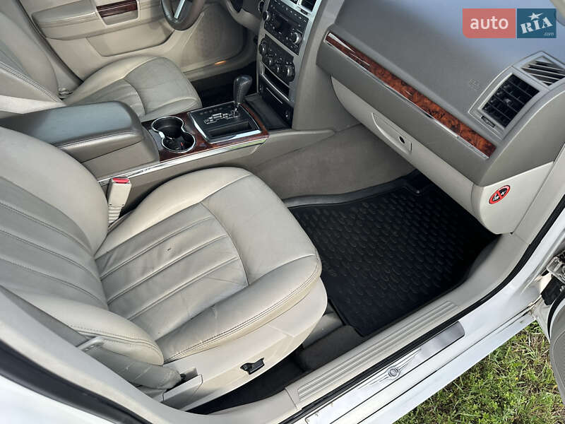 Седан Chrysler 300C 2008 в Харькове фото 23 Седан Chrysler 300C 2008 в Харькове