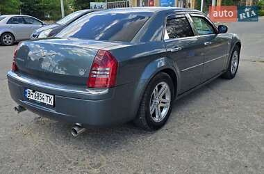 Седан Chrysler 300C 2006 в 