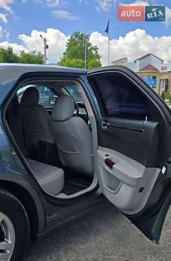 Седан Chrysler 300C 2006 в 