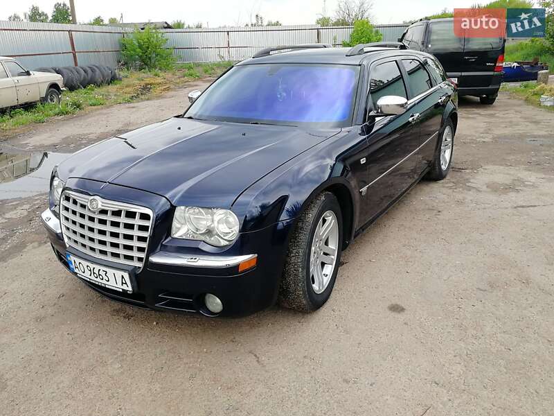 Универсал Chrysler 300C 2006 в Белогородке