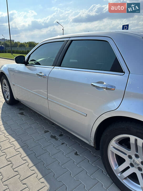 Седан Chrysler 300C 2005 в Вінниці