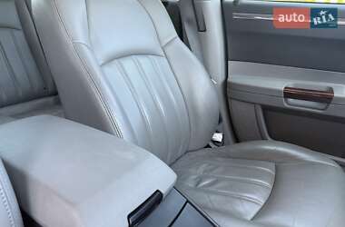 Седан Chrysler 300C 2006 в 