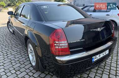 Седан Chrysler 300C 2006 в 