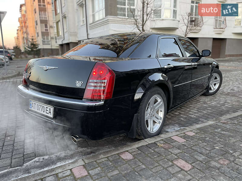 Седан Chrysler 300C 2007 в Івано-Франківську