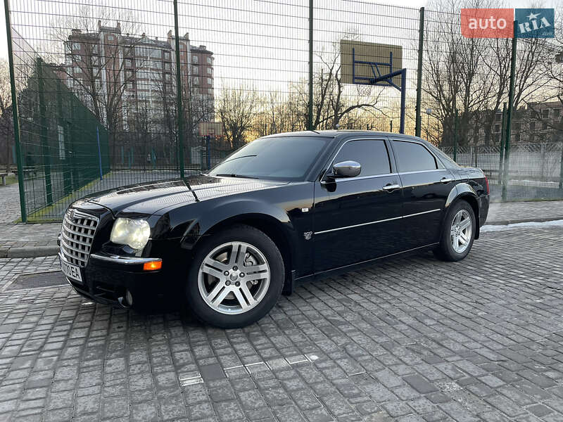 Седан Chrysler 300C 2007 в Івано-Франківську