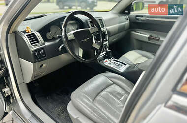 Седан Chrysler 300C 2008 в 
