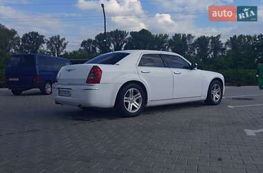 Седан Chrysler 300C 2004 в 