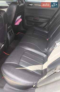 Седан Chrysler 300C 2008 в 