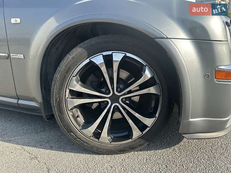 Седан Chrysler 300C 2009 в Запорожье
