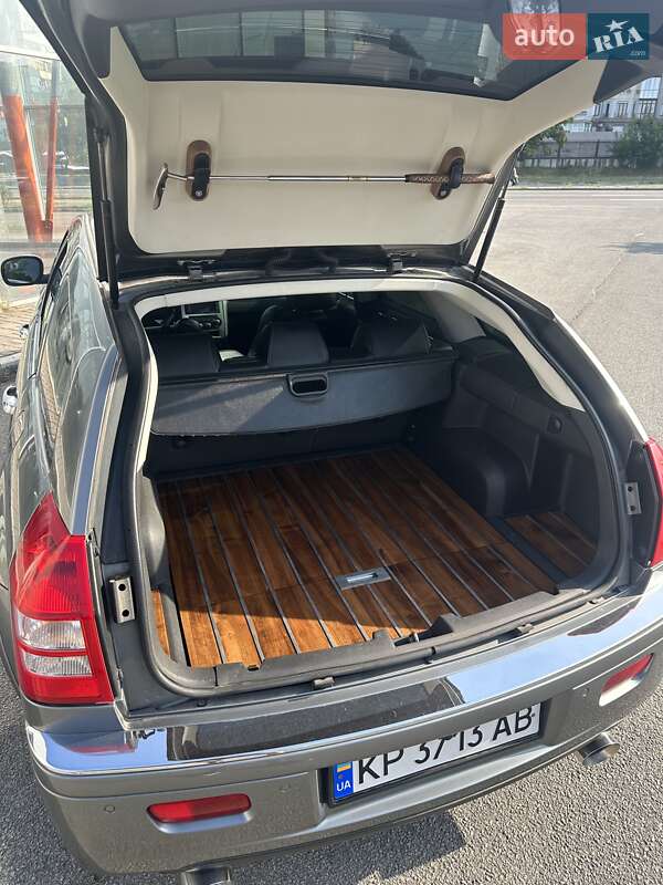 Седан Chrysler 300C 2009 в Запорожье