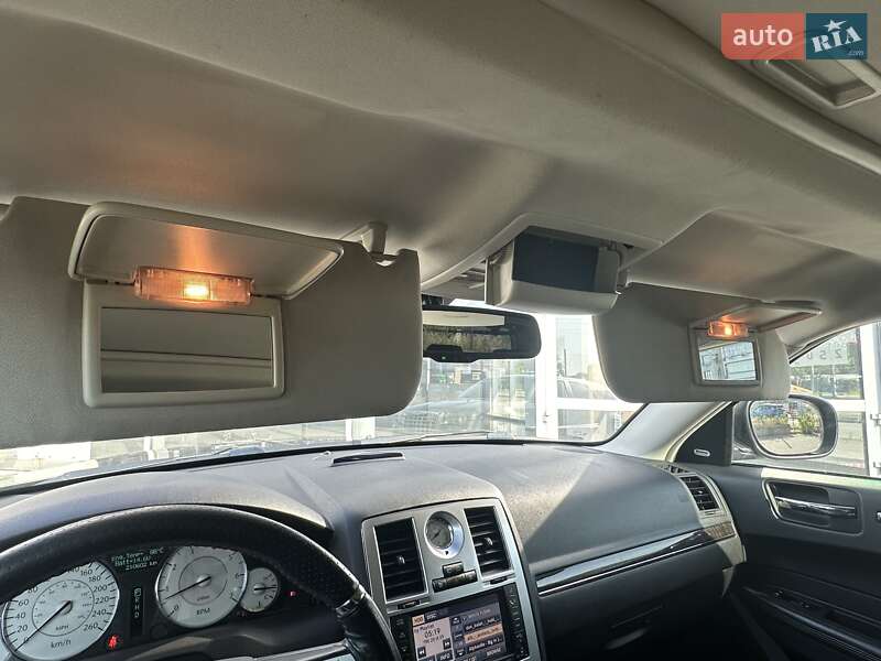 Седан Chrysler 300C 2009 в Запорожье