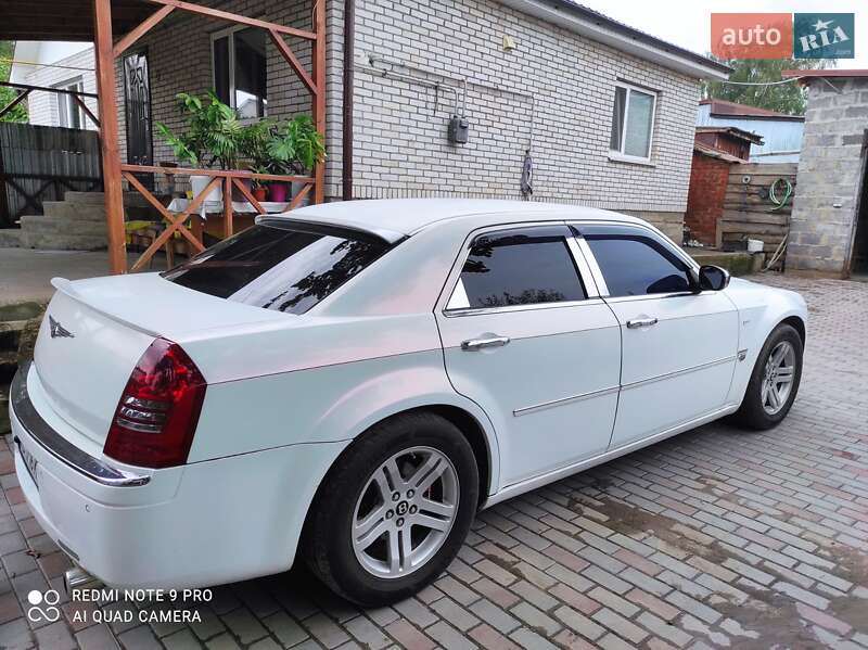 Седан Chrysler 300C 2005 в Гайсину фото 32 Седан Chrysler 300C 2005 в Гайсину