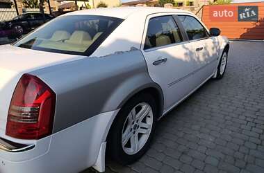 Седан Chrysler 300C 2006 в 