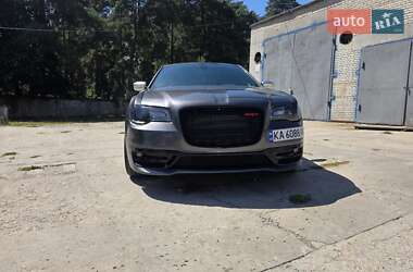 Седан Chrysler 300C 2018 в 