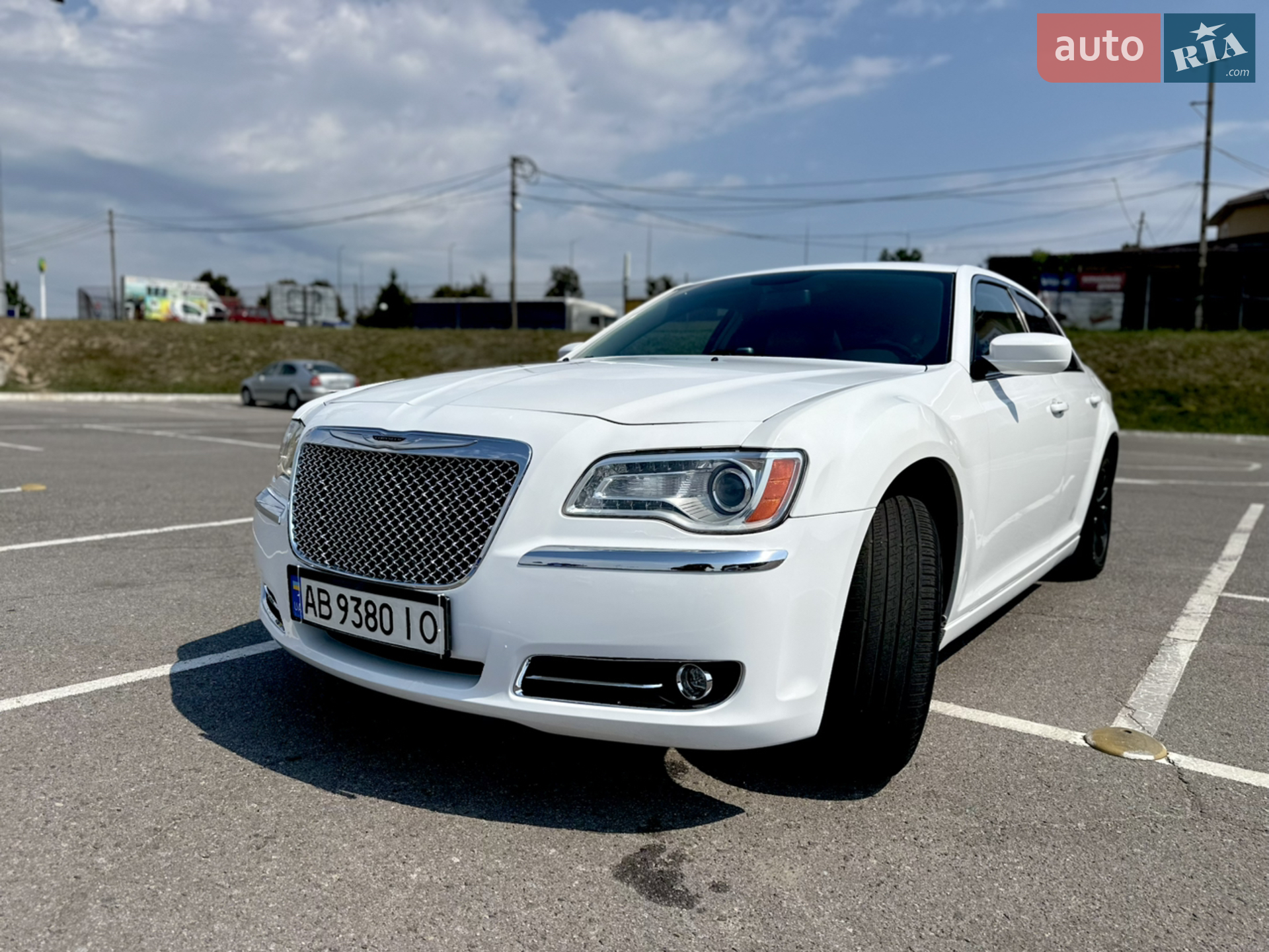 2014 Chrysler 300C - мініатюра 4