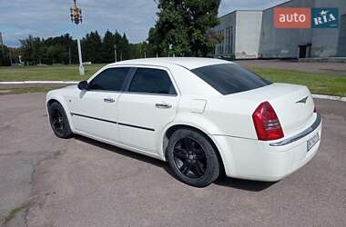 Седан Chrysler 300C 2005 в 