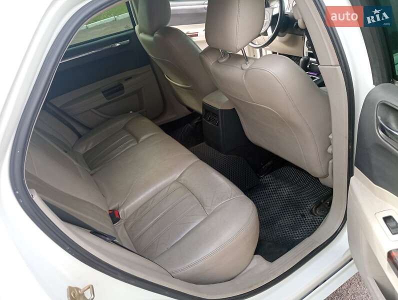 Седан Chrysler 300C 2005 в Ровно фото 11 Седан Chrysler 300C 2005 в Ровно