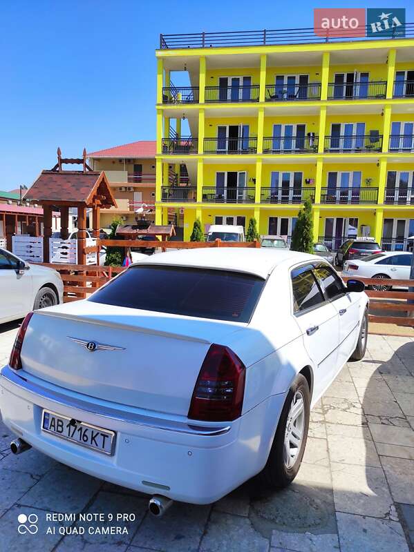 Седан Chrysler 300C 2005 в Гайсину фото 11 Седан Chrysler 300C 2005 в Гайсину