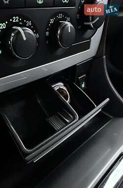 Универсал Chrysler 300C 2004 в 