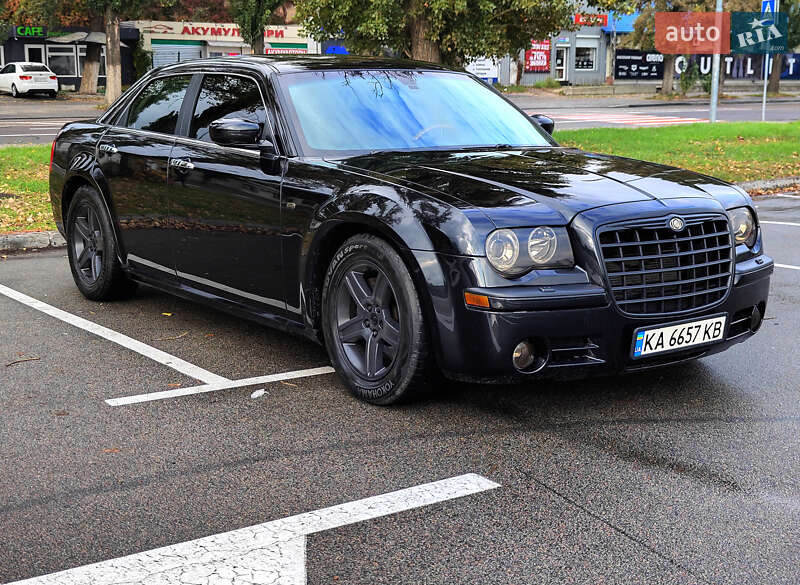 Седан Chrysler 300C 2004 в Києві фото 7 Седан Chrysler 300C 2004 в Києві
