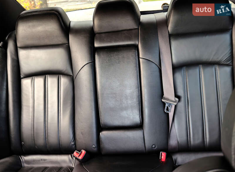 Седан Chrysler 300C 2004 в Києві фото 17 Седан Chrysler 300C 2004 в Києві