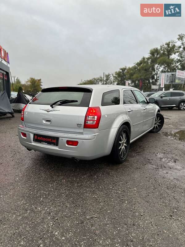 Универсал Chrysler 300C 2004 в Белогородке