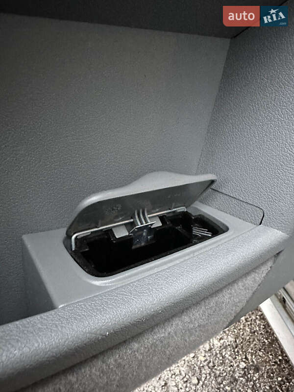 Универсал Chrysler 300C 2004 в Белогородке