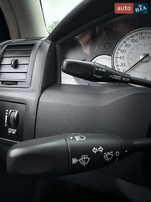 Универсал Chrysler 300C 2004 в Белогородке фото 23 Универсал Chrysler 300C 2004 в Белогородке