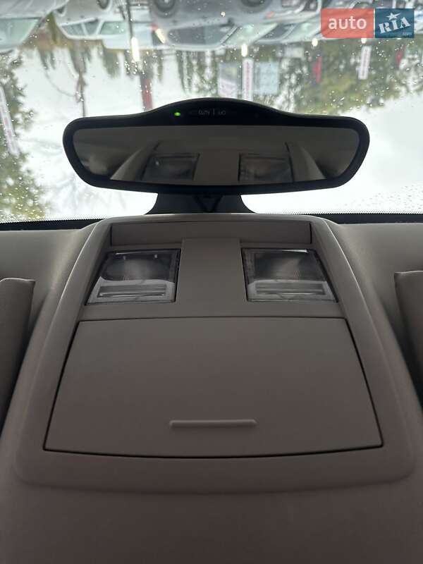 Универсал Chrysler 300C 2004 в Белогородке фото 41 Универсал Chrysler 300C 2004 в Белогородке