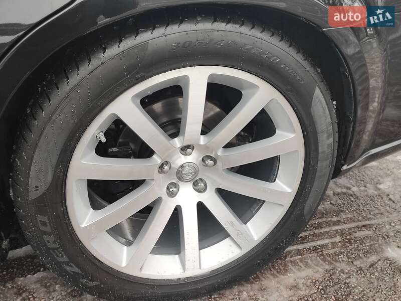 Седан Chrysler 300C 2006 в Днепре