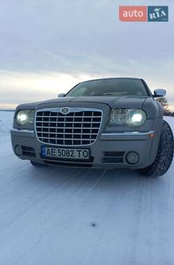 Седан Chrysler 300C 2006 в Желтых Водах