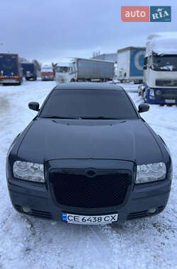 Седан Chrysler 300C 2006 в Чернівцях