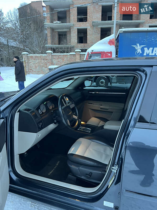 Седан Chrysler 300C 2006 в Черновцах фото 37 Седан Chrysler 300C 2006 в Черновцах