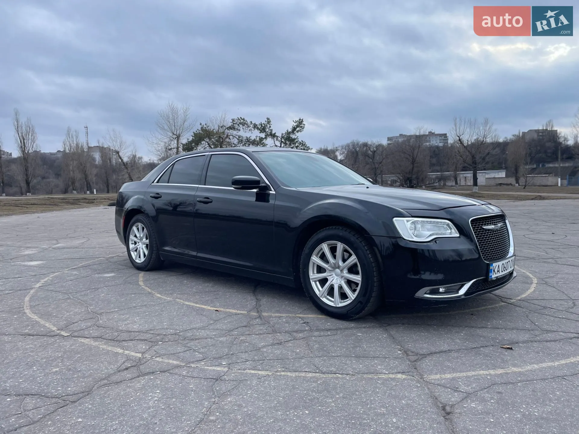 2015 Chrysler 300C - мініатюра 3
