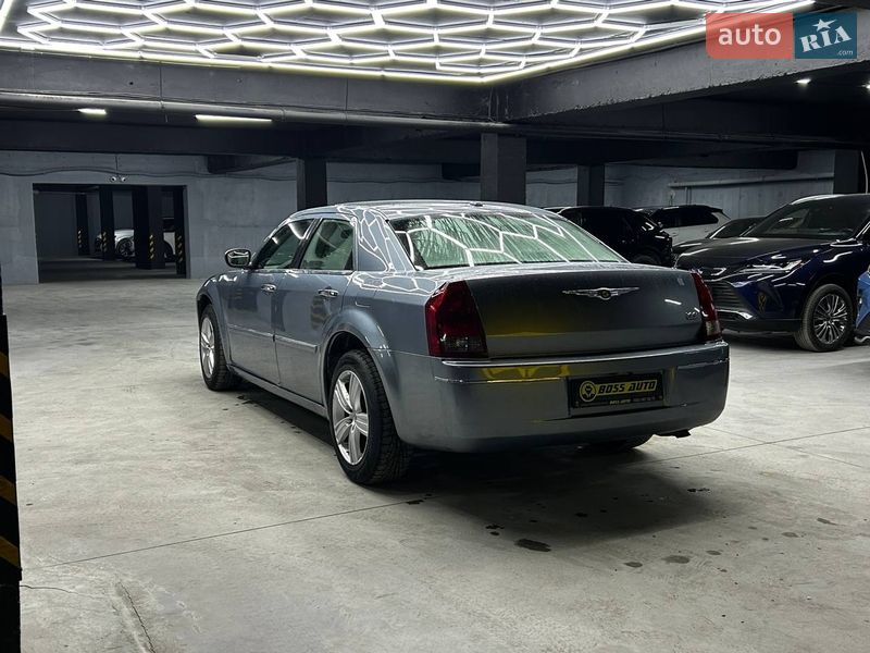 Седан Chrysler 300C 2006 в Черновцах фото 4 Седан Chrysler 300C 2006 в Черновцах