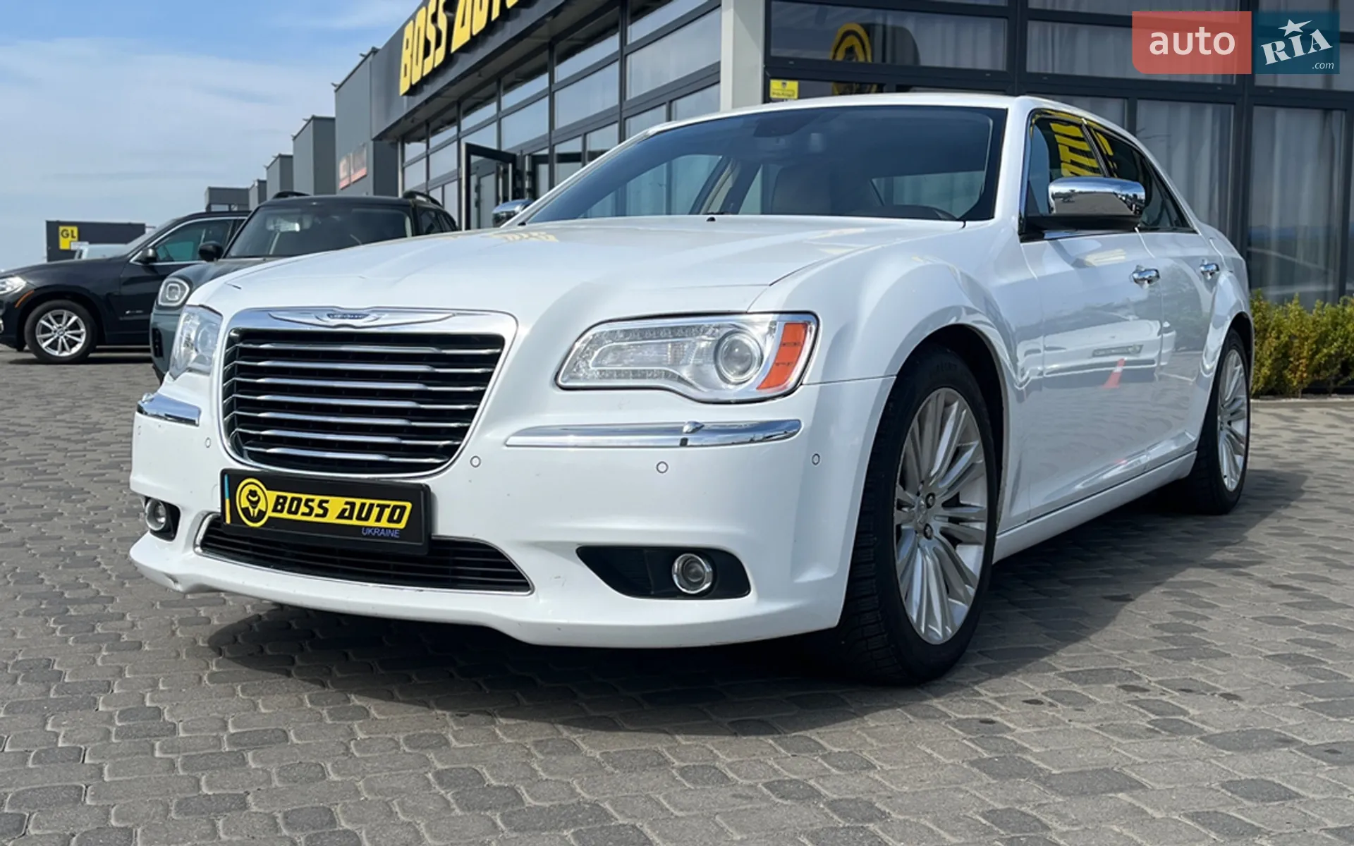2012 Chrysler 300C - мініатюра 3
