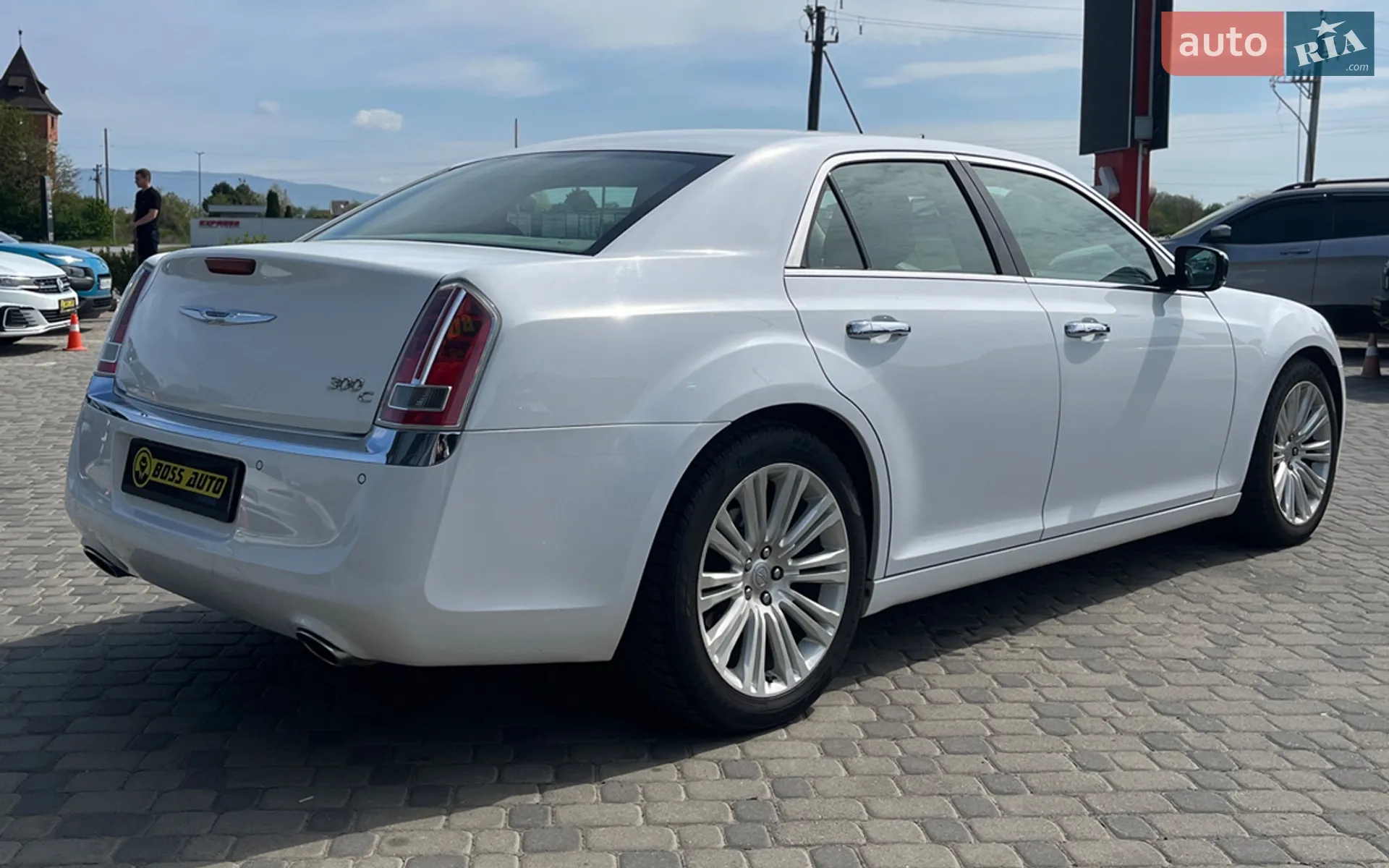 2012 Chrysler 300C - мініатюра 8
