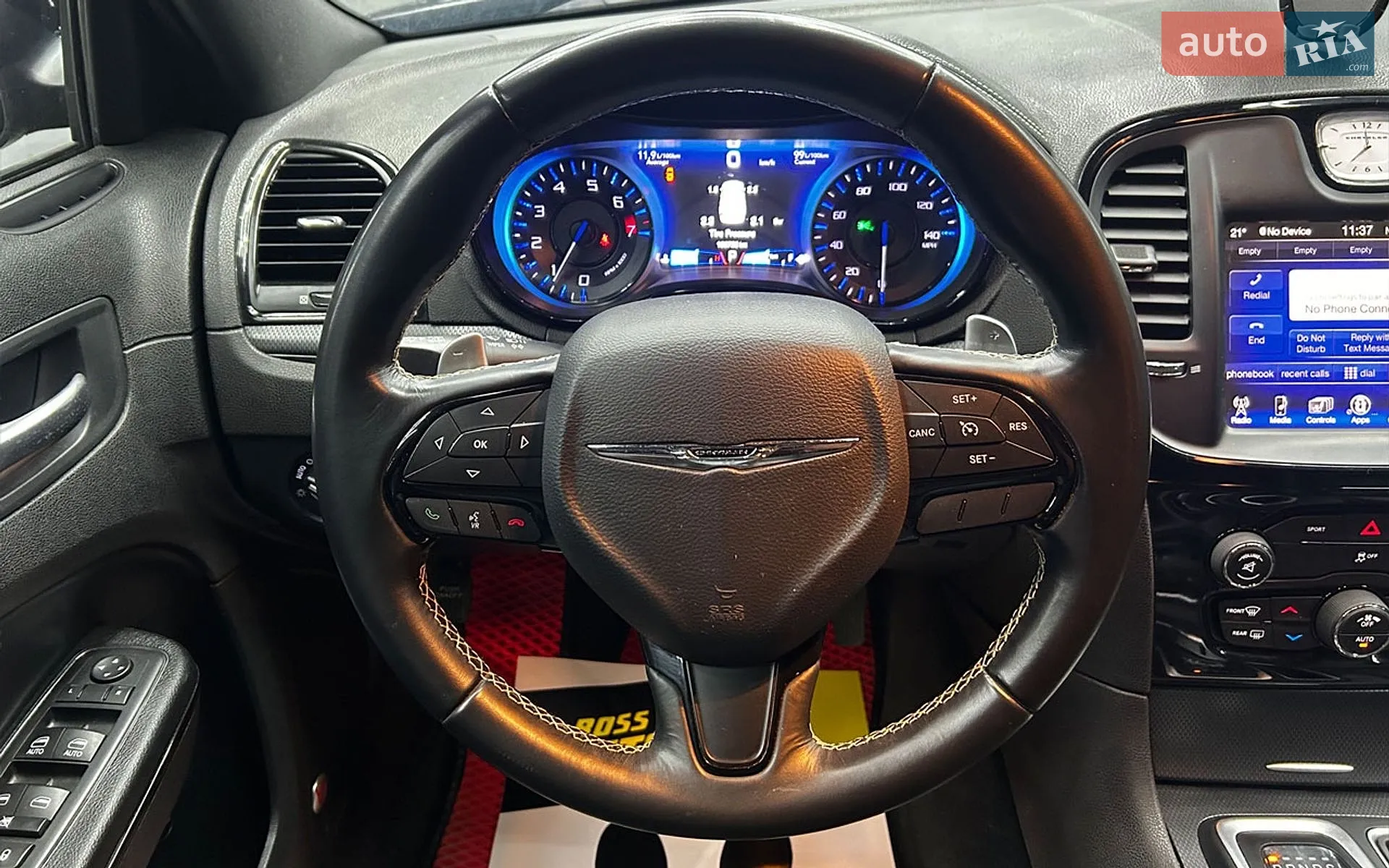 2015 Chrysler 300C - мініатюра 17