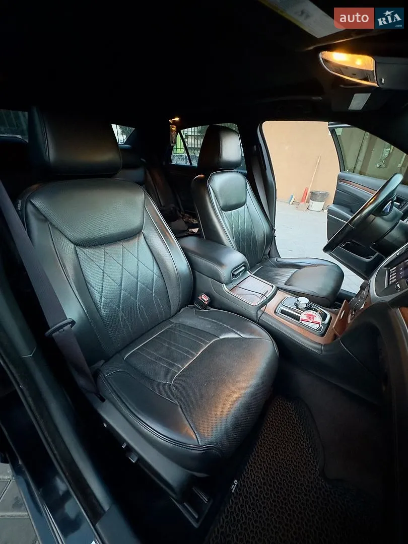 2016 Chrysler 300C - мініатюра 14