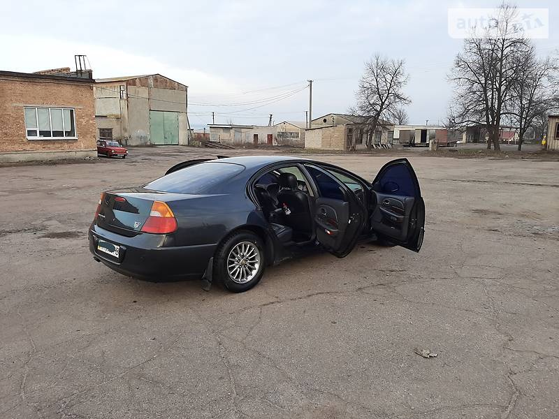 Седан Chrysler 300M 2000 в Днепре