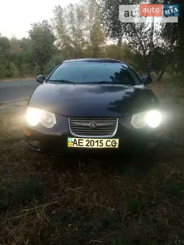 Седан Chrysler 300M 1999 в Каменском