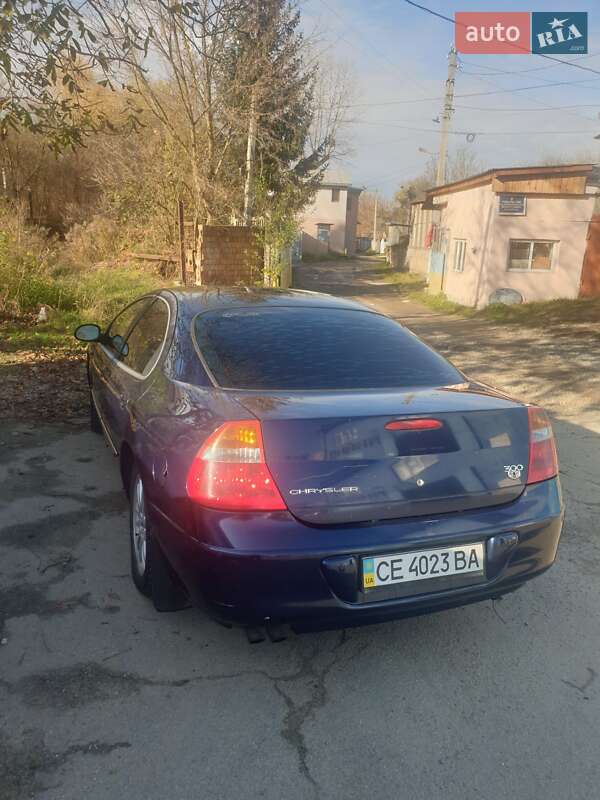 Седан Chrysler 300M 2003 в Чернівцях