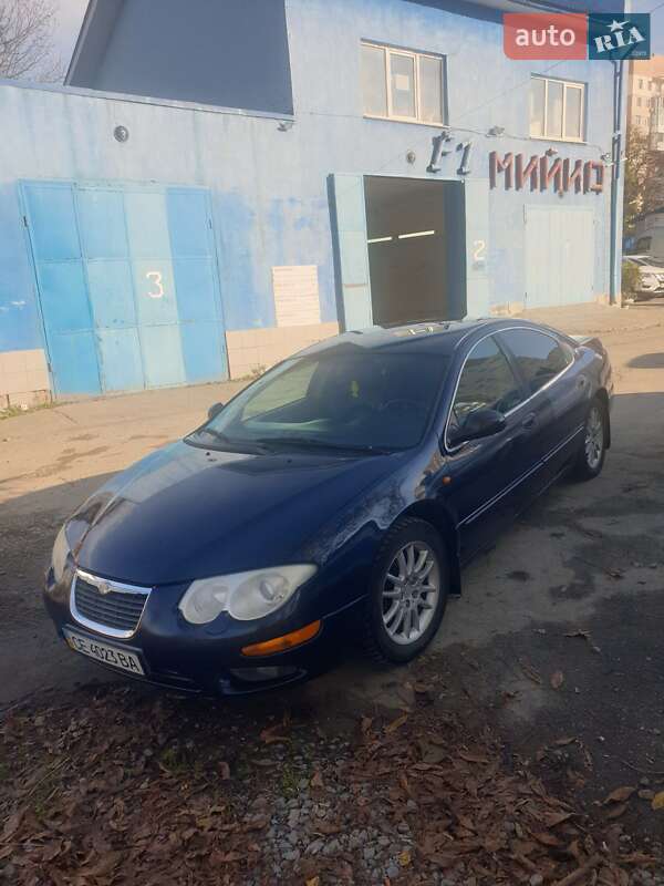 Седан Chrysler 300M 2003 в Чернівцях