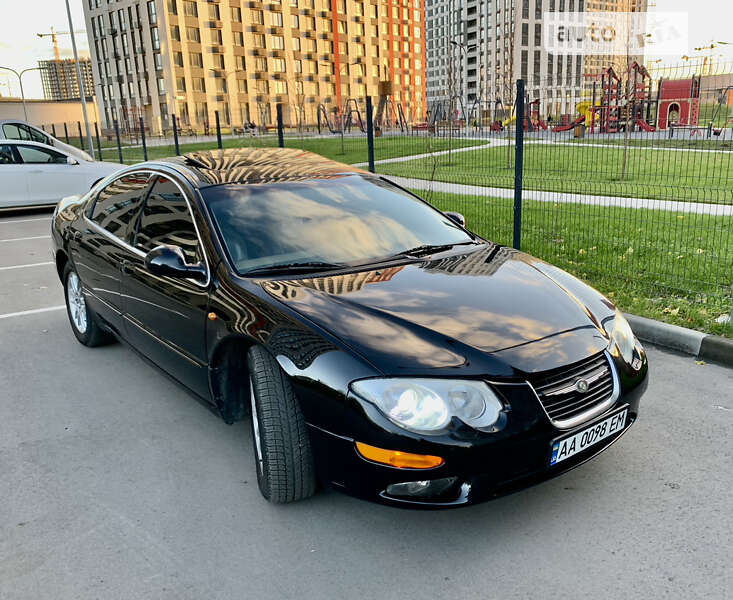Седан Chrysler 300M 2002 в Киеве