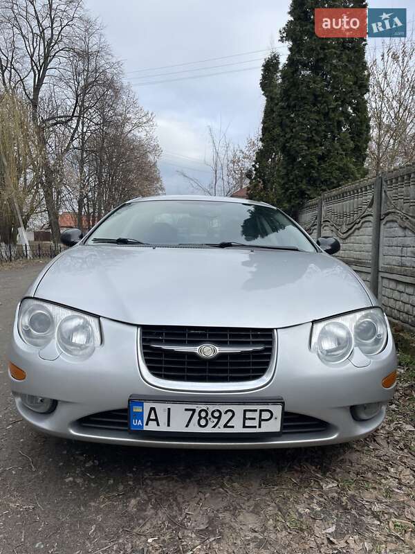 Седан Chrysler 300M 2004 в Макарове