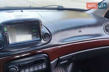 Седан Chrysler 300M 2000 в 