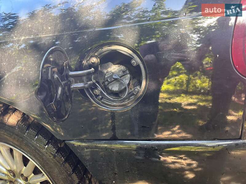 Седан Chrysler 300M 2003 в Львове